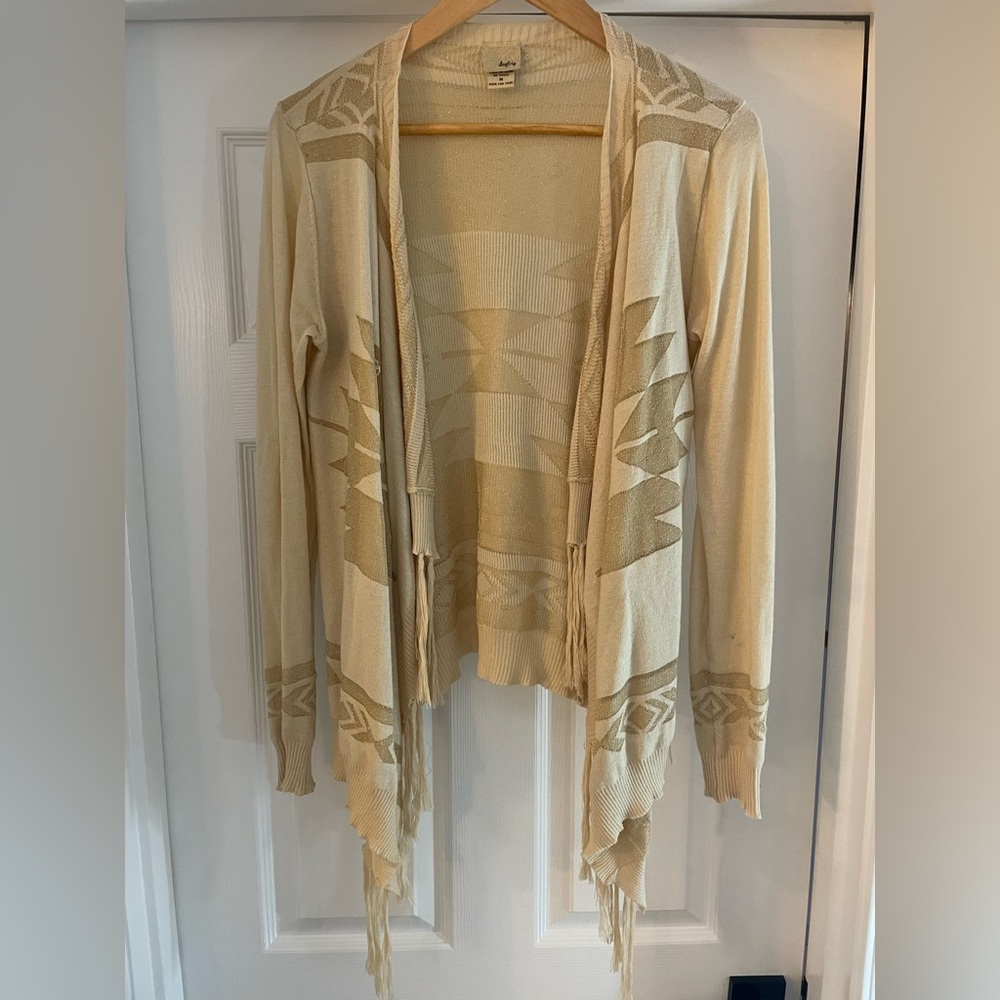 DAYTRIP BUCKLE TAN CARDIGAN MEDIUM